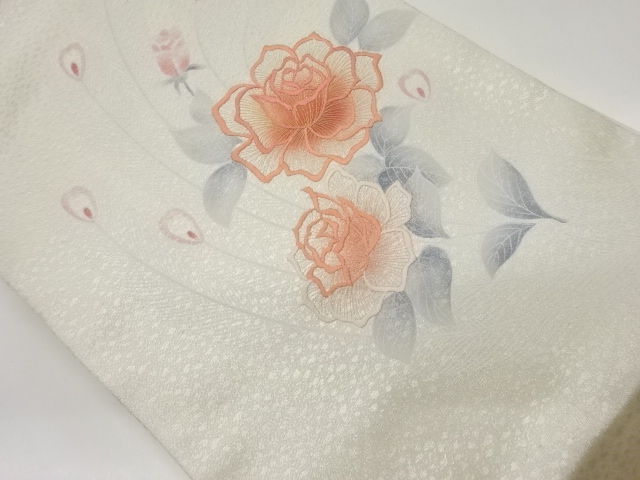 牡丹に孔雀羽根模様刺繍名古屋帯